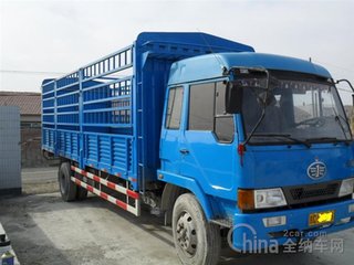 7.6米箱式车,7.